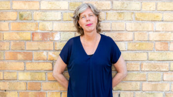 Johanna Lindbäck, ungdomsförfattare som bland annat skrivit Fula tjejer.